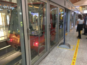 クアラルンプールの弾丸ツインタワー観光